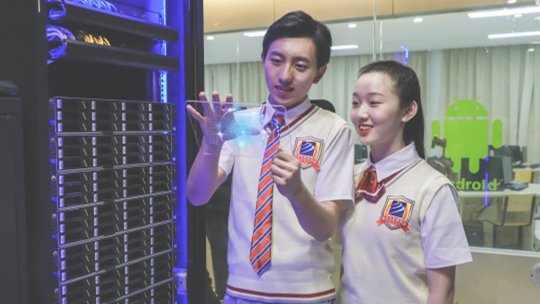 <b>學(xué)什么技術(shù)會(huì)身價(jià)翻倍，2020十大熱門專業(yè)都在這里了！</b>