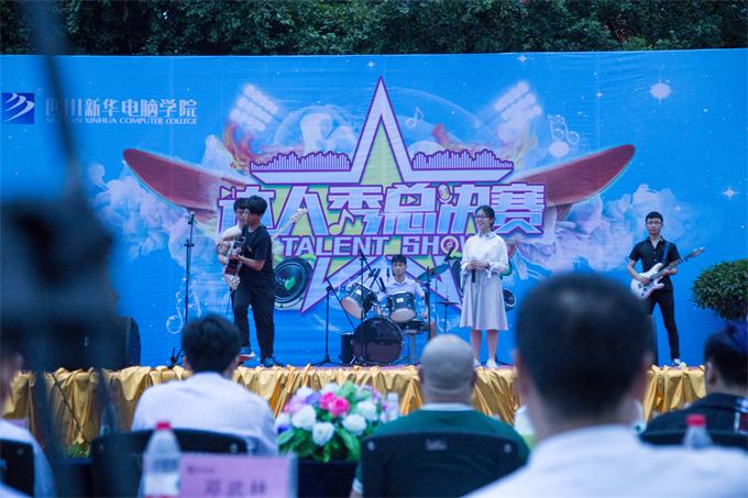 達人秀總決賽，巴蜀笑星傾情助陣