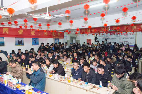 “新起點(diǎn)、同奮進(jìn)、共筑夢”四川新華電腦學(xué)院元旦晚會(huì)圓滿落幕