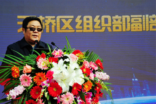 校企合作謀發(fā)展，人才搶定譜新篇
