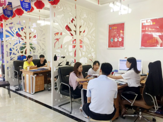 新生故事| 追夢的路上，姐妹攜手走進(jìn)四川新華