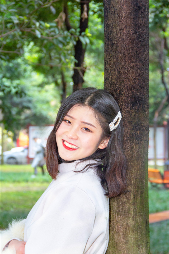 #三月女人天，陽(yáng)光少女節(jié)#為你歡喜的她投上一票