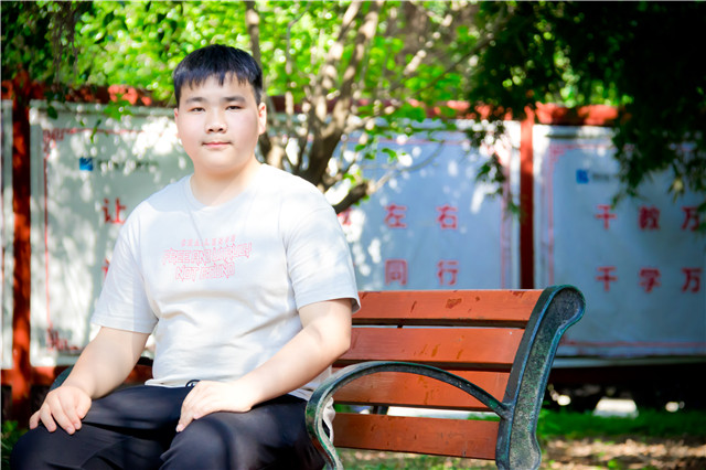 初中輟學(xué)，沒(méi)有技術(shù)怎么辦？選對(duì)專(zhuān)業(yè)很重要！