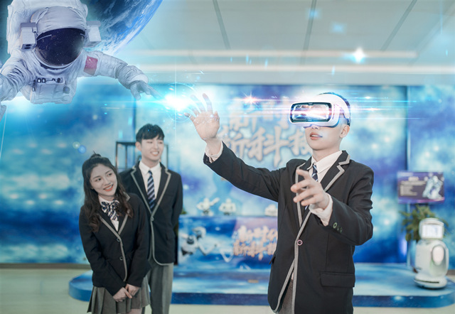 高考完報啥專業(yè)好？為什么要選VR+AR建筑表現(xiàn)大師？