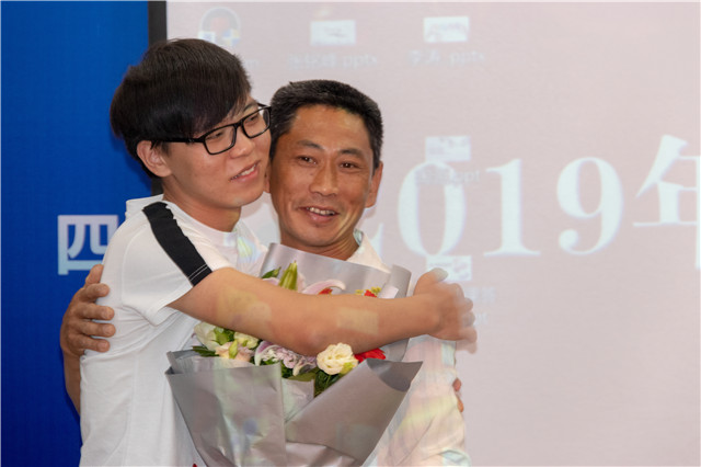 結課答辯分享會：半年收入6萬+，她們是怎么做到的？