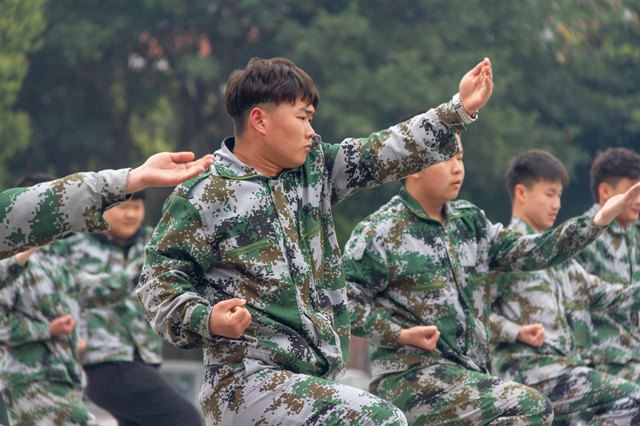 退伍不褪色，轉(zhuǎn)業(yè)不轉(zhuǎn)志！用技能武裝續(xù)寫軍人不凡！