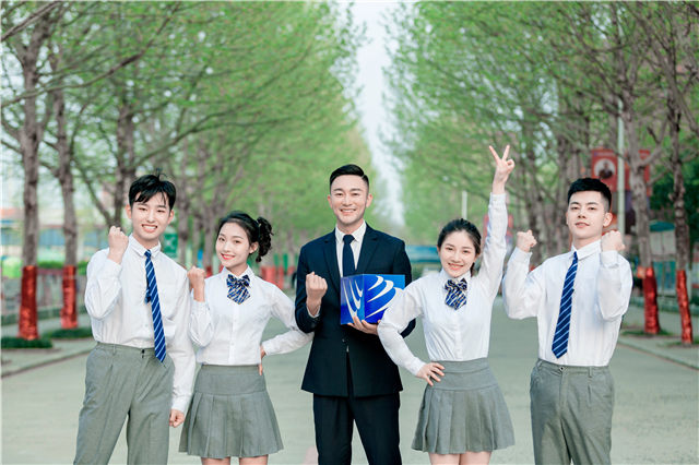 職業(yè)教育遍地開花，如何選擇一所好學(xué)校？