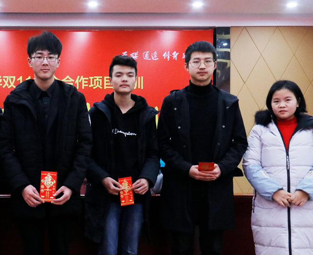 校企合作續(xù)新篇，新華學(xué)子項(xiàng)目收益上萬元