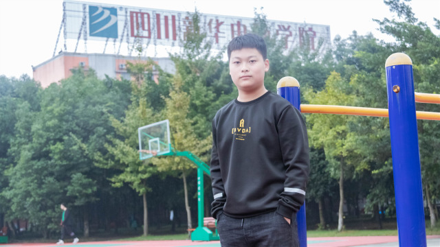 選擇新華，遇見(jiàn)更優(yōu)秀的自己
