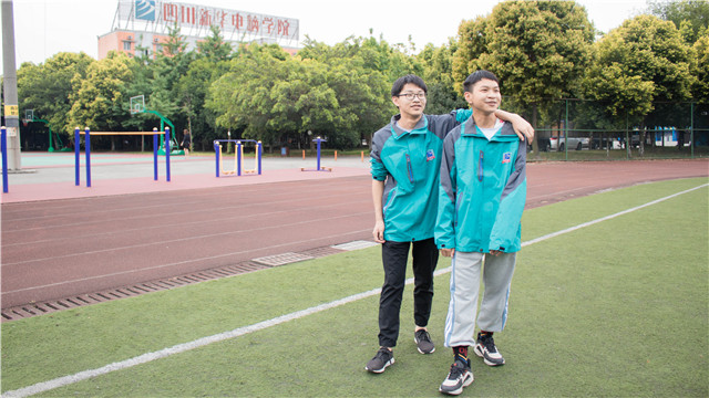 站在新起點，UP新未來
