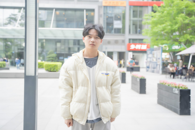 重磅！四川新華又一電競少年簽約國內(nèi)頂級AG俱樂部！