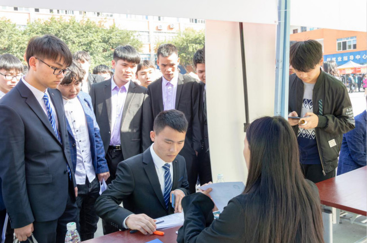 職教專業(yè)目錄“大改”：職業(yè)教育何處走？