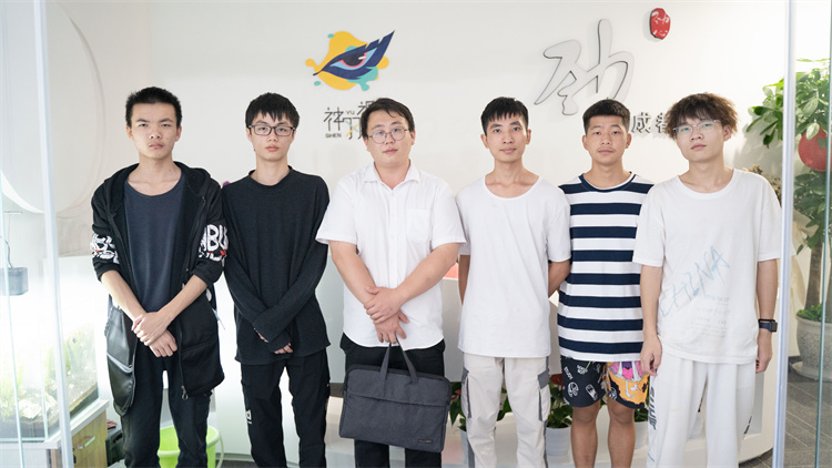 校企合作三方共贏，就業(yè)回訪見證新華學子成長！