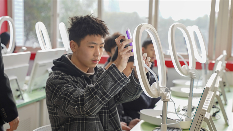 名企定向班開課啦！助力新華學(xué)子就業(yè)夢(mèng)！