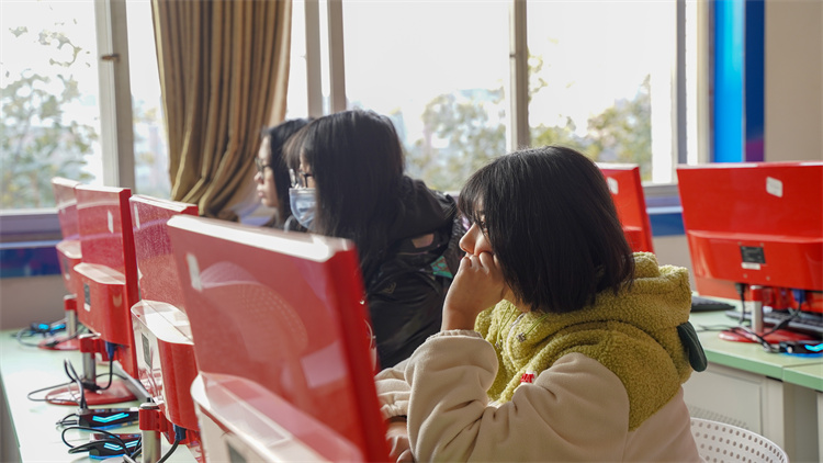 名企定向班開課啦！助力新華學(xué)子就業(yè)夢(mèng)！