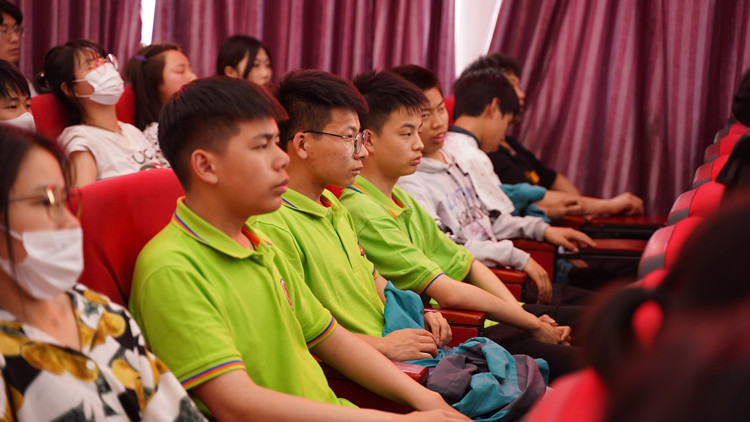 就業(yè)指導(dǎo)講座|2022級(jí)新生就業(yè)指導(dǎo)進(jìn)行時(shí)！