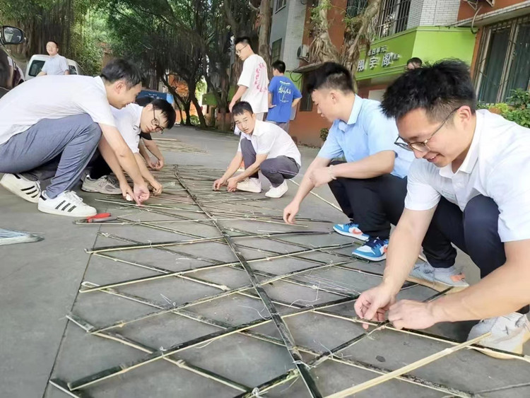 豐收季來襲！新華農(nóng)場(chǎng)喜迎豐收季~