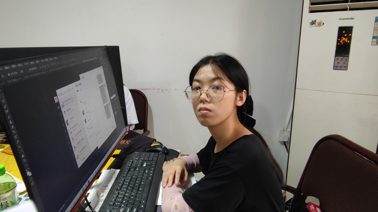 就業(yè)回訪，新華在路上