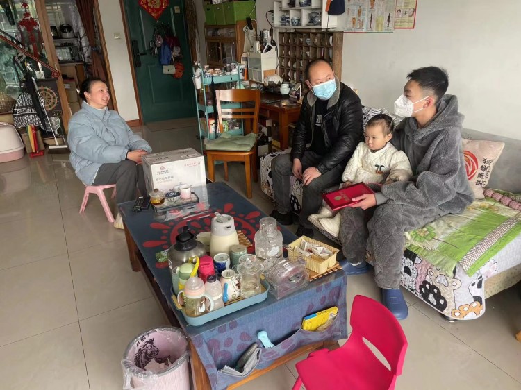 新華榮譽送到家|敦品勵學(xué)，激勵成長