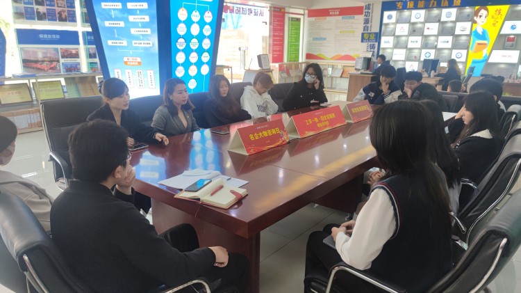 校企共建暖人心，多舉并行見真情