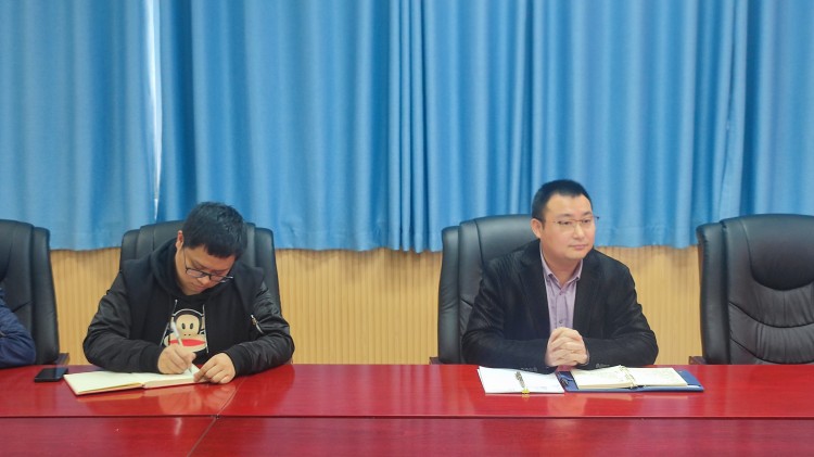 我校與京東物流教育智慧物流實(shí)驗(yàn)中心建設(shè)研討會(huì)圓滿召開