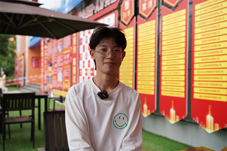 電競少年：以熱愛為青春正名，以拼搏為夢想加冕