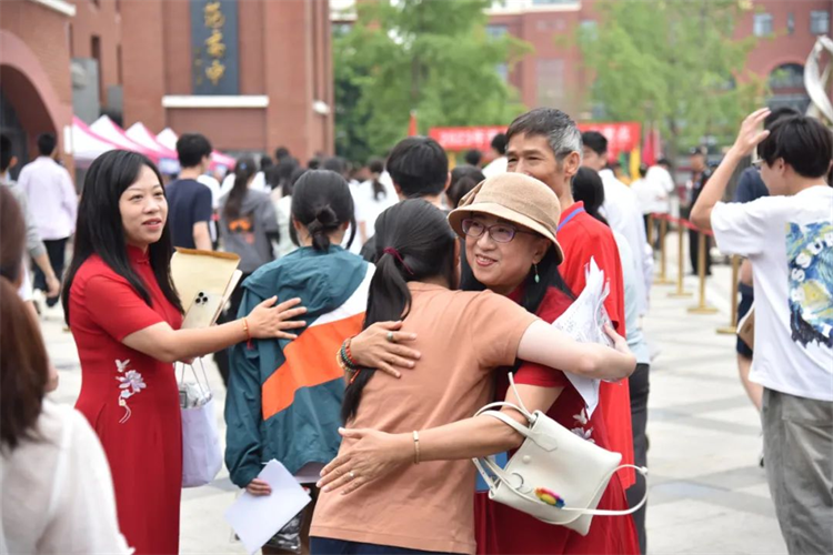 新生活，新旅途：高考后，你最想做的事情是什么？