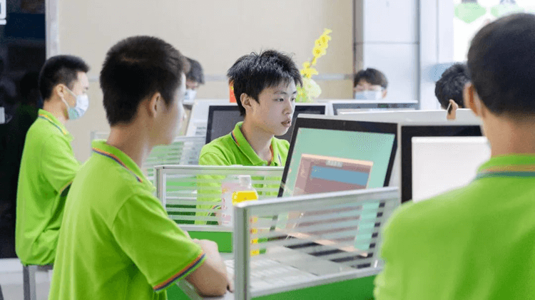 致家長：你還在為孩子上學(xué)煩惱？
