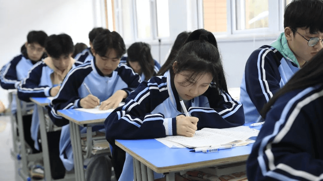 高考未如愿？選好賽道，未來可期！