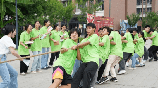 <b>別再羨慕別人，這一次，神仙學(xué)校是你的！</b>